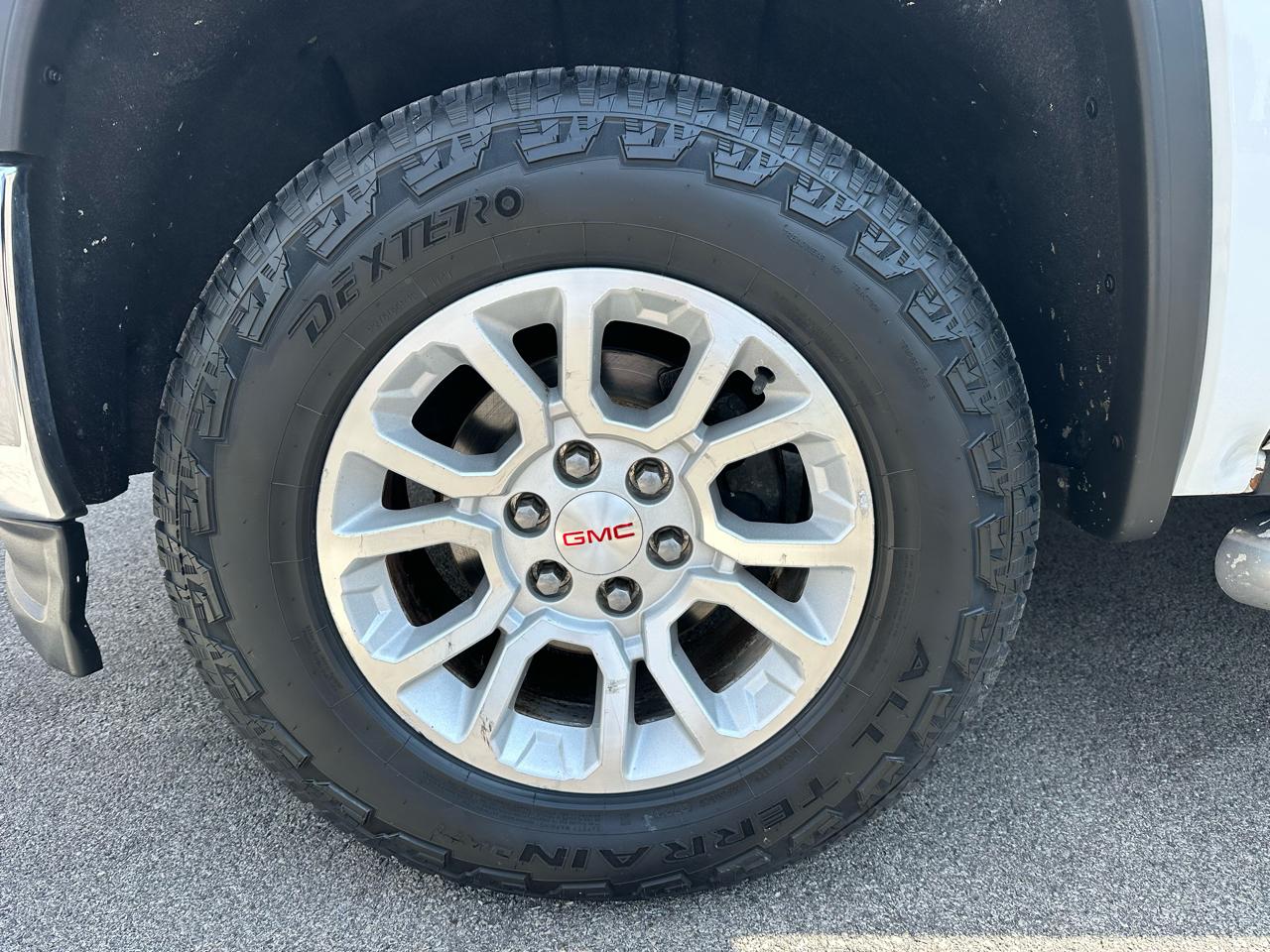 GMC Sierra 1500 SLE Crew Cab 4WD 2015
