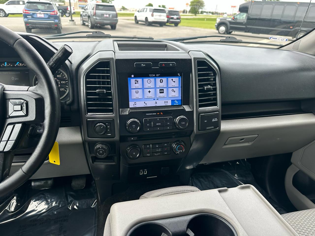 Ford F-150 XLT SuperCrew 4WD 2018