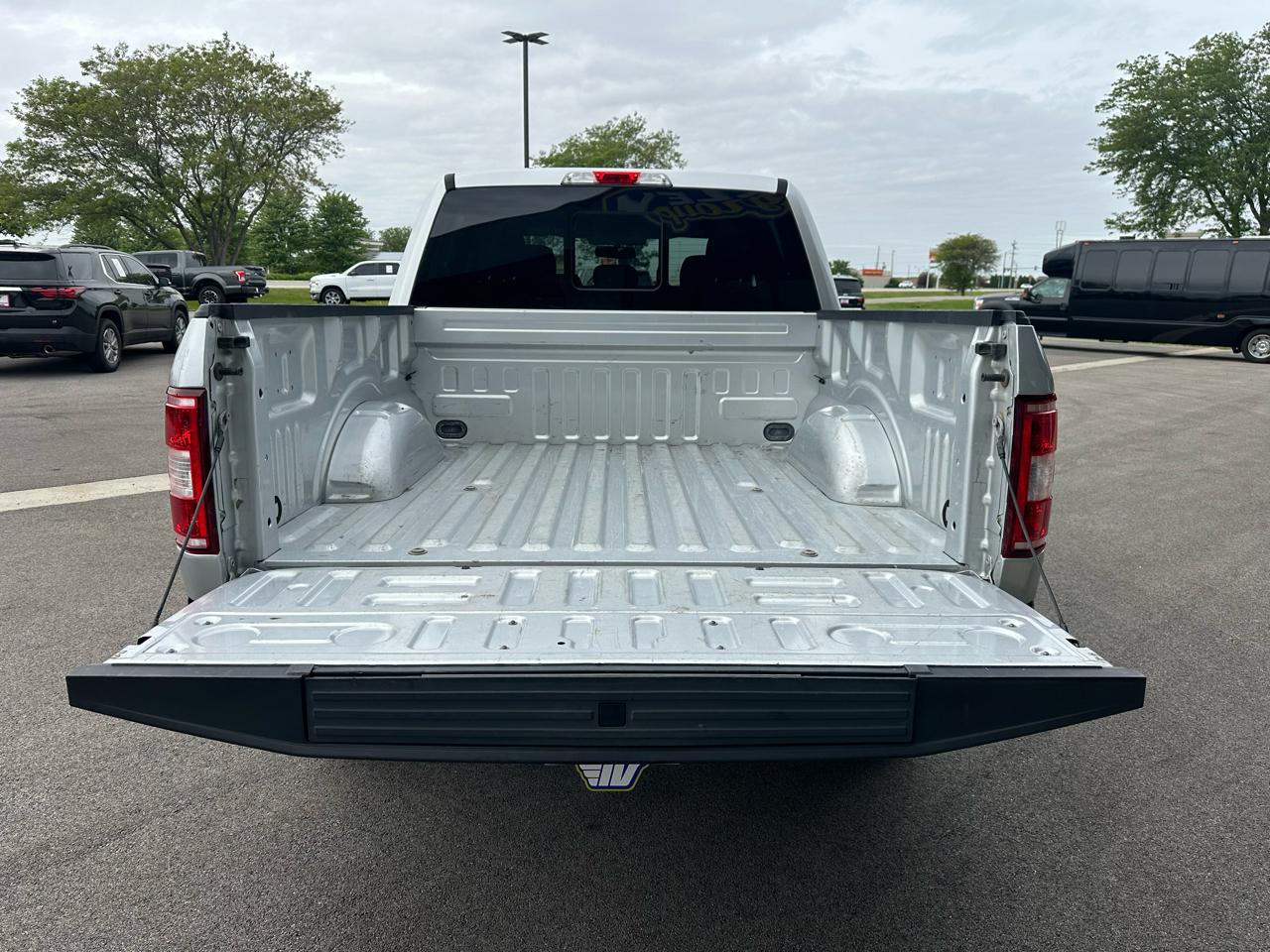 Ford F-150 XLT SuperCrew 4WD 2018