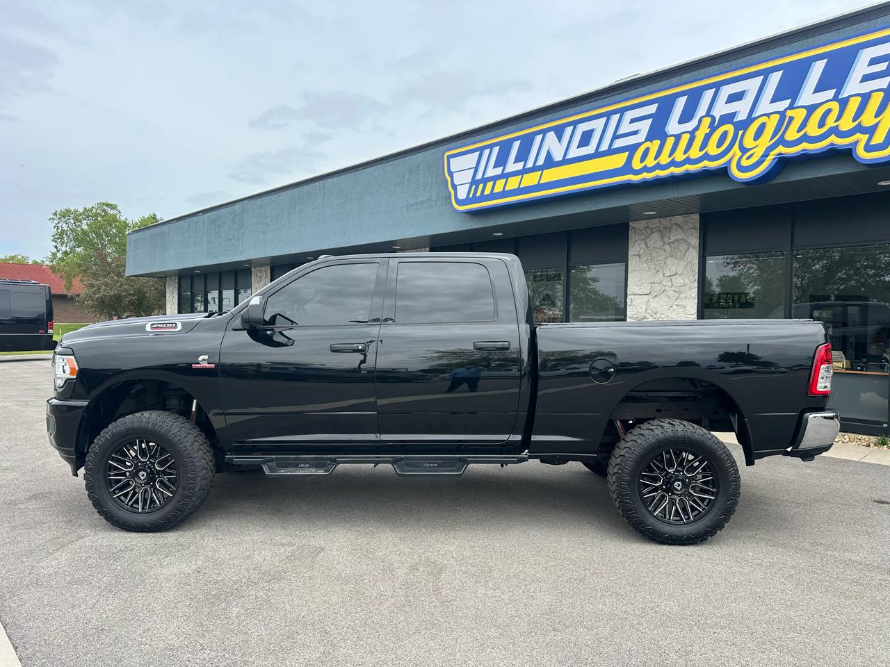 RAM 2500 Tradesman Crew Cab 4WD 2019