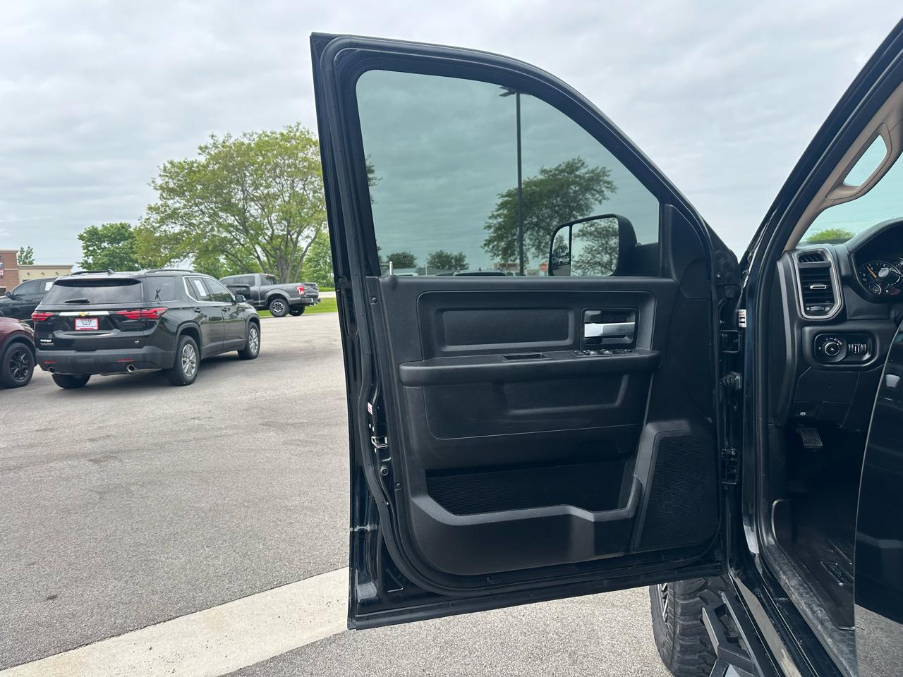 RAM 2500 Tradesman Crew Cab 4WD 2019