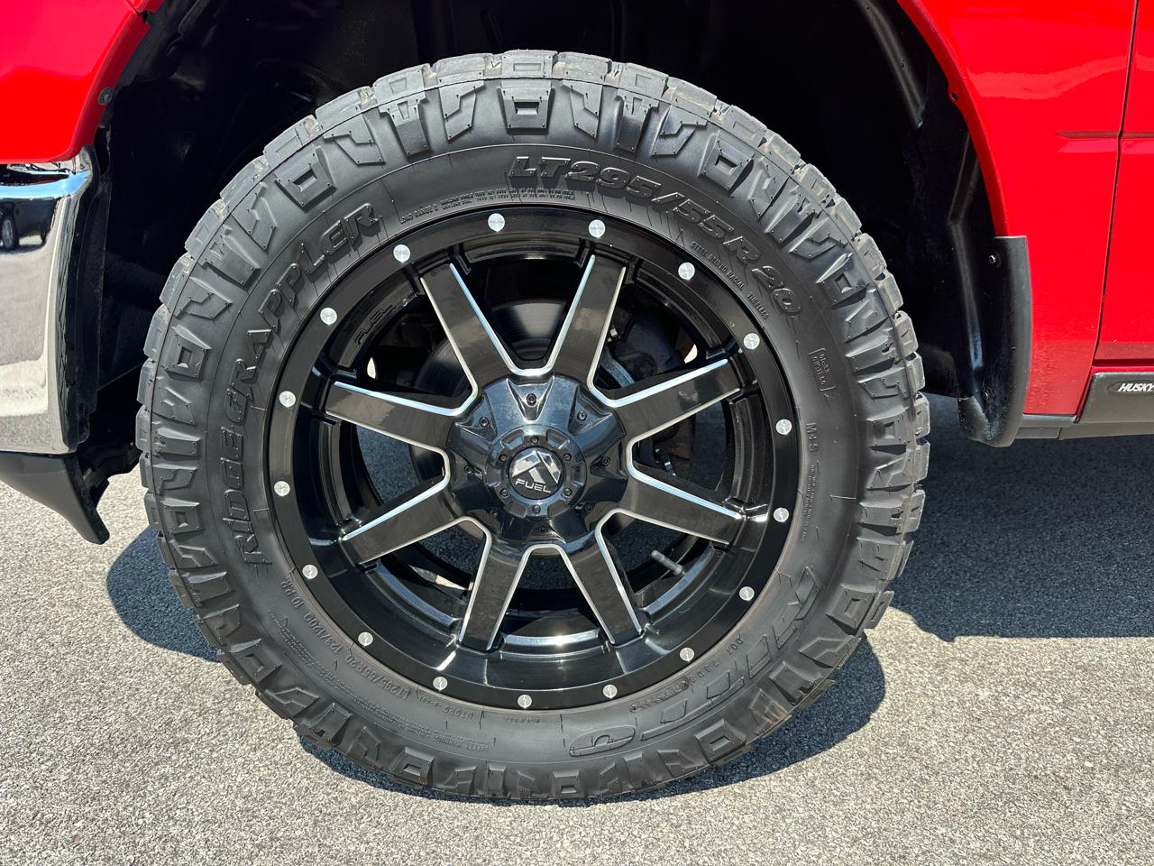 RAM 1500 SLT Quad Cab 4WD 2016