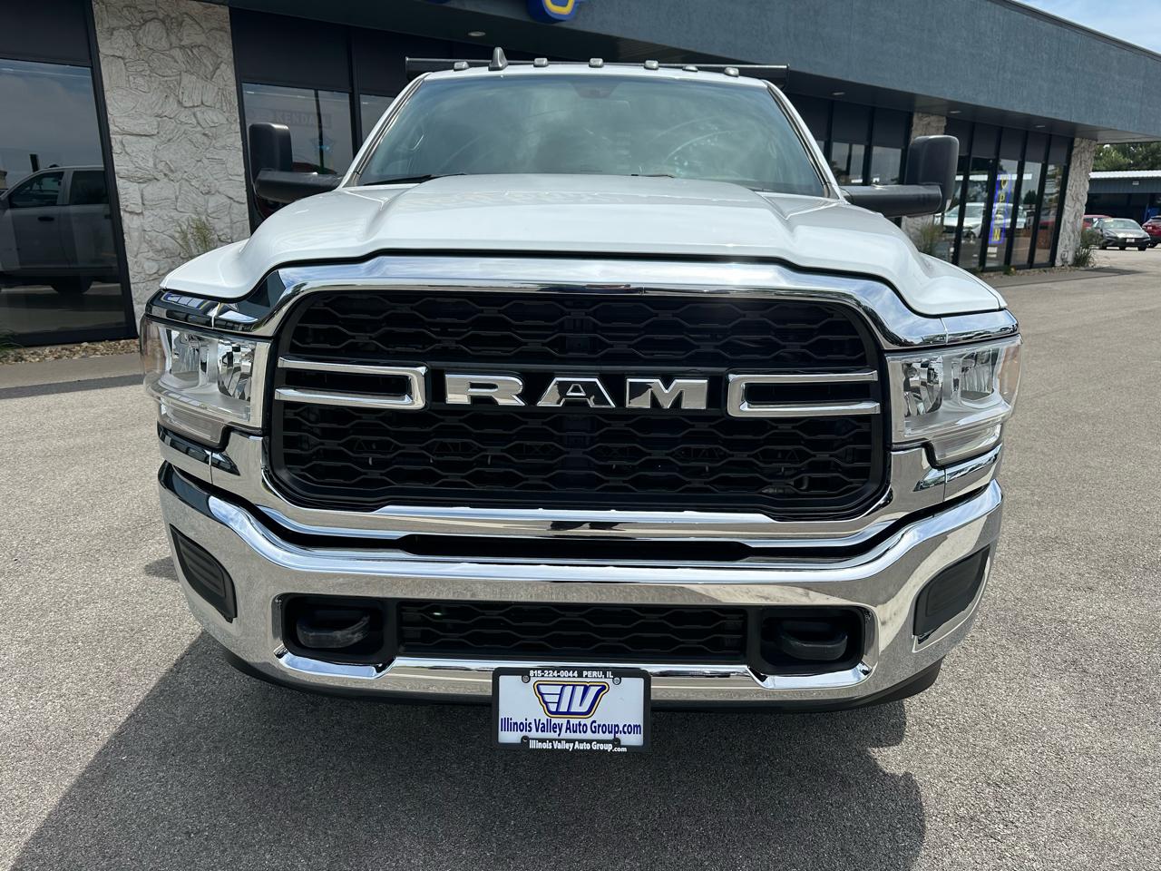 RAM 3500 Crew Cab 4WD DRW 2021