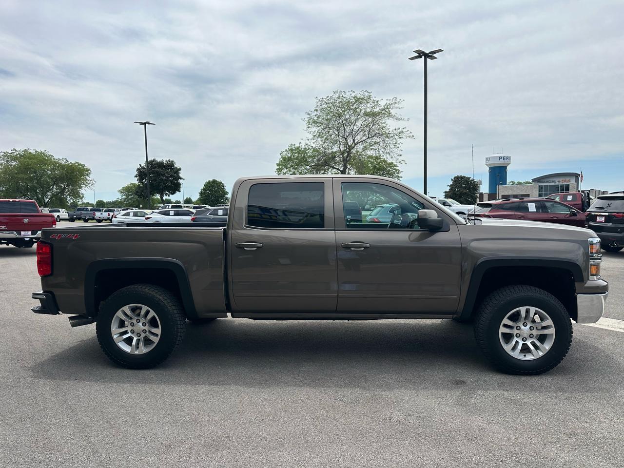 Chevrolet Silverado 1500 LT Crew Cab 4WD 2015