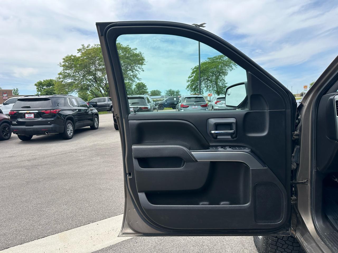 Chevrolet Silverado 1500 LT Crew Cab 4WD 2015