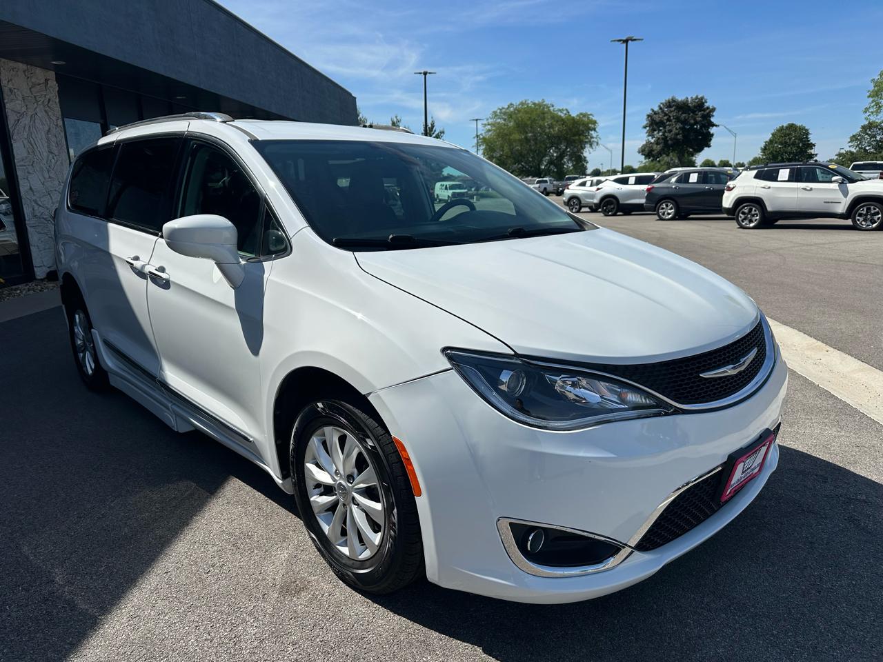 Chrysler Pacifica  2018