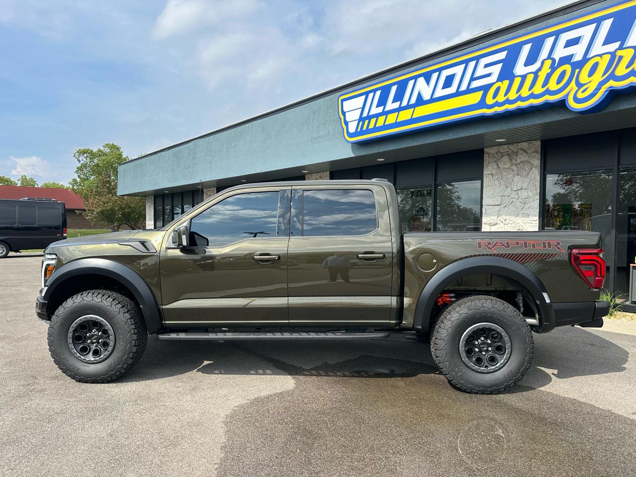Ford F-150 Raptor SuperCrew 4WD 2026