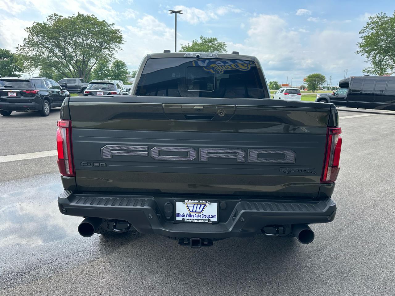 Ford F-150 Raptor SuperCrew 4WD 2026
