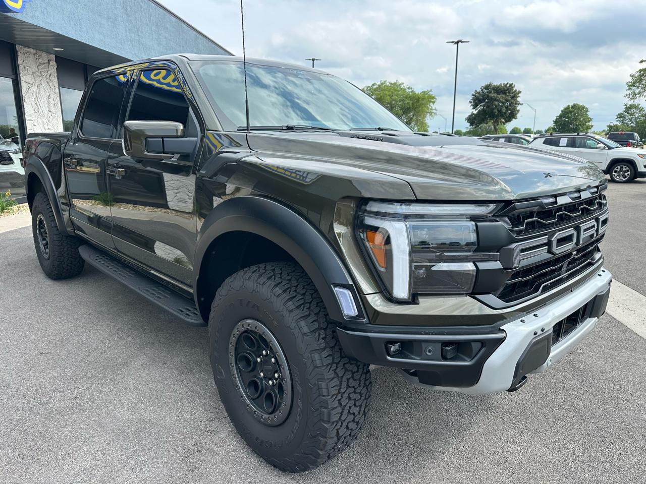 Ford F-150 Raptor SuperCrew 4WD 2026