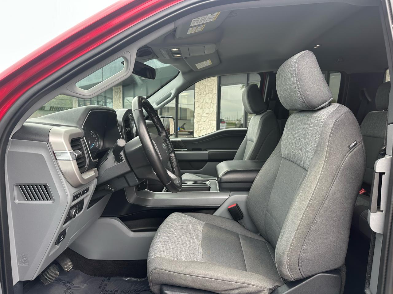 Ford F-150 XLT SuperCab 4WD 2022
