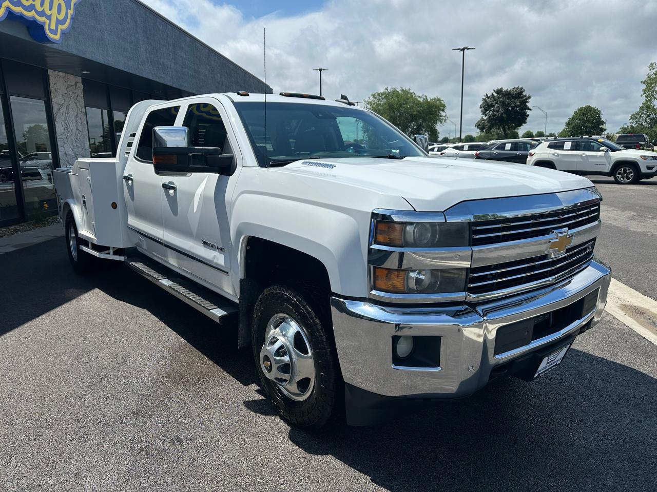 Chevrolet Silverado 3500HD LTZ Crew Cab DRW 4WD 2016