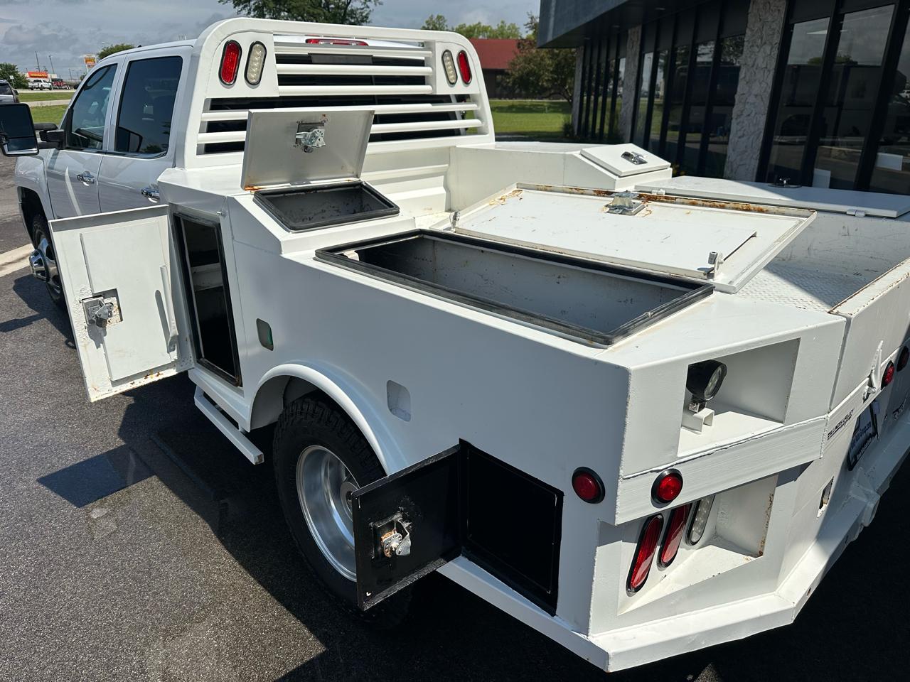 Chevrolet Silverado 3500HD LTZ Crew Cab DRW 4WD 2016