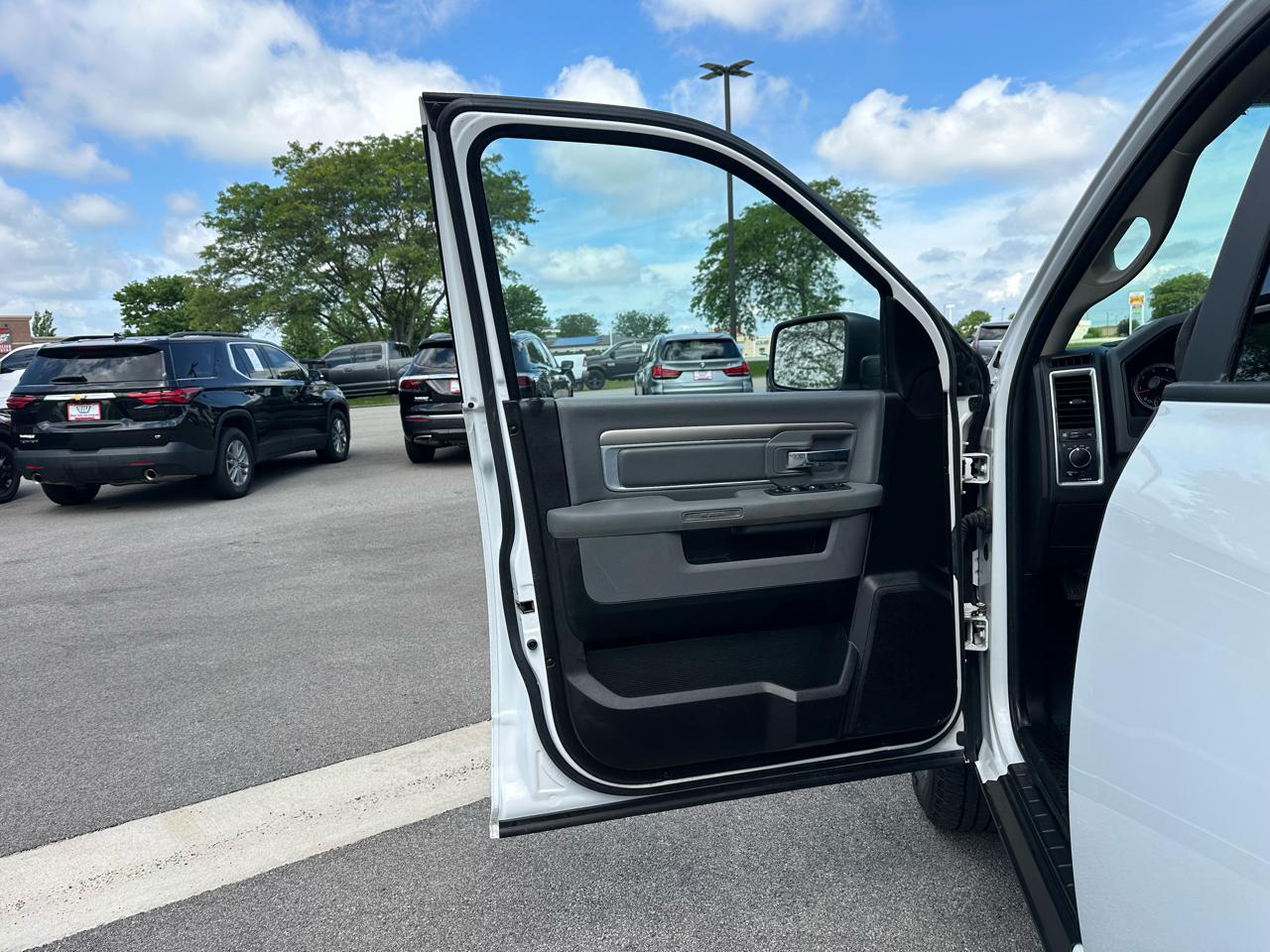 RAM 1500 Classic  2019