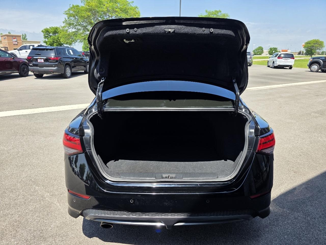 Nissan Sentra SR 2022