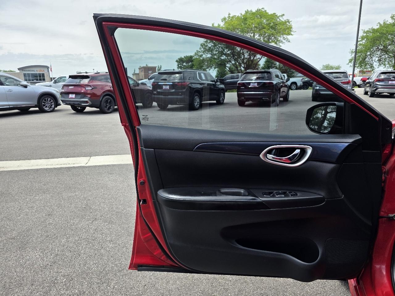 Nissan Sentra SR TURBO CVT 2019
