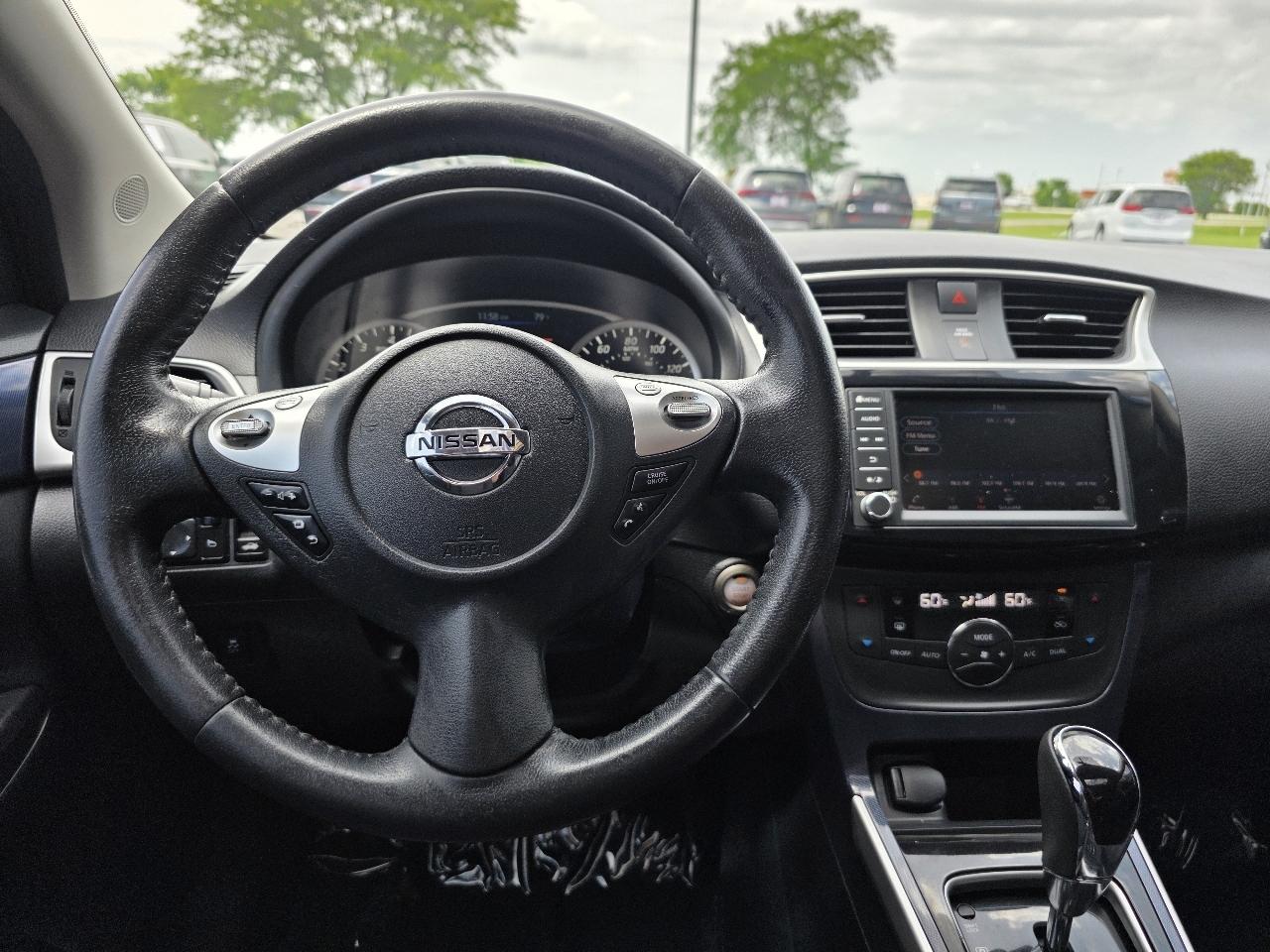Nissan Sentra SR TURBO CVT 2019