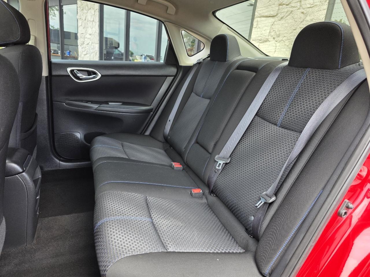 Nissan Sentra SR TURBO CVT 2019