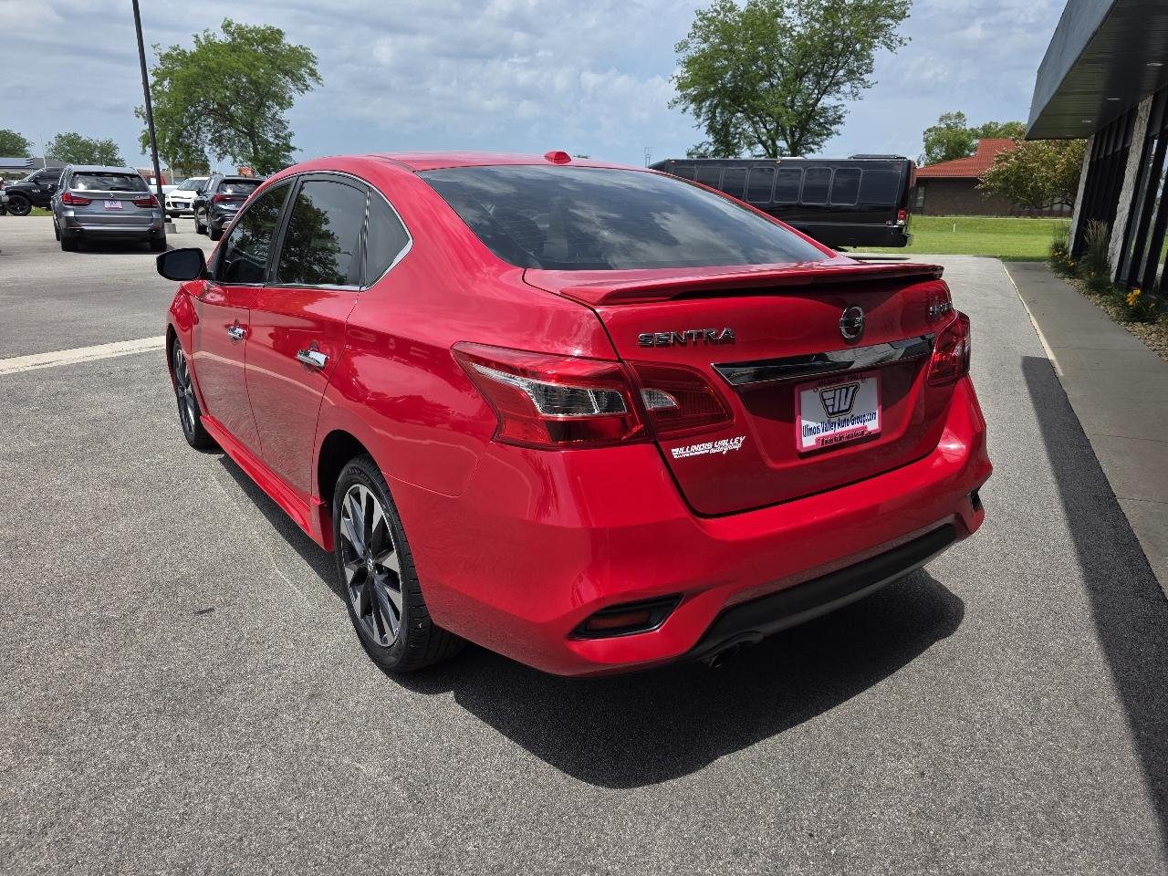 Nissan Sentra SR TURBO CVT 2019