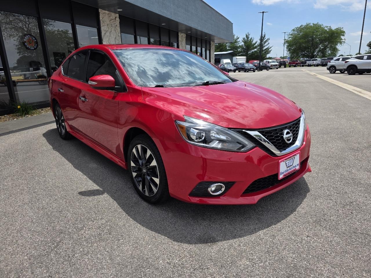 Nissan Sentra SR TURBO CVT 2019