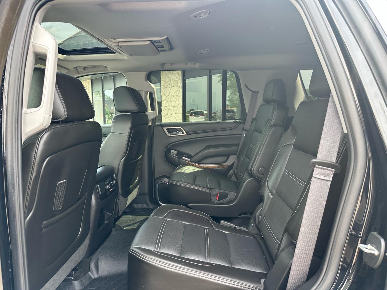 GMC Yukon Denali 4WD 2016
