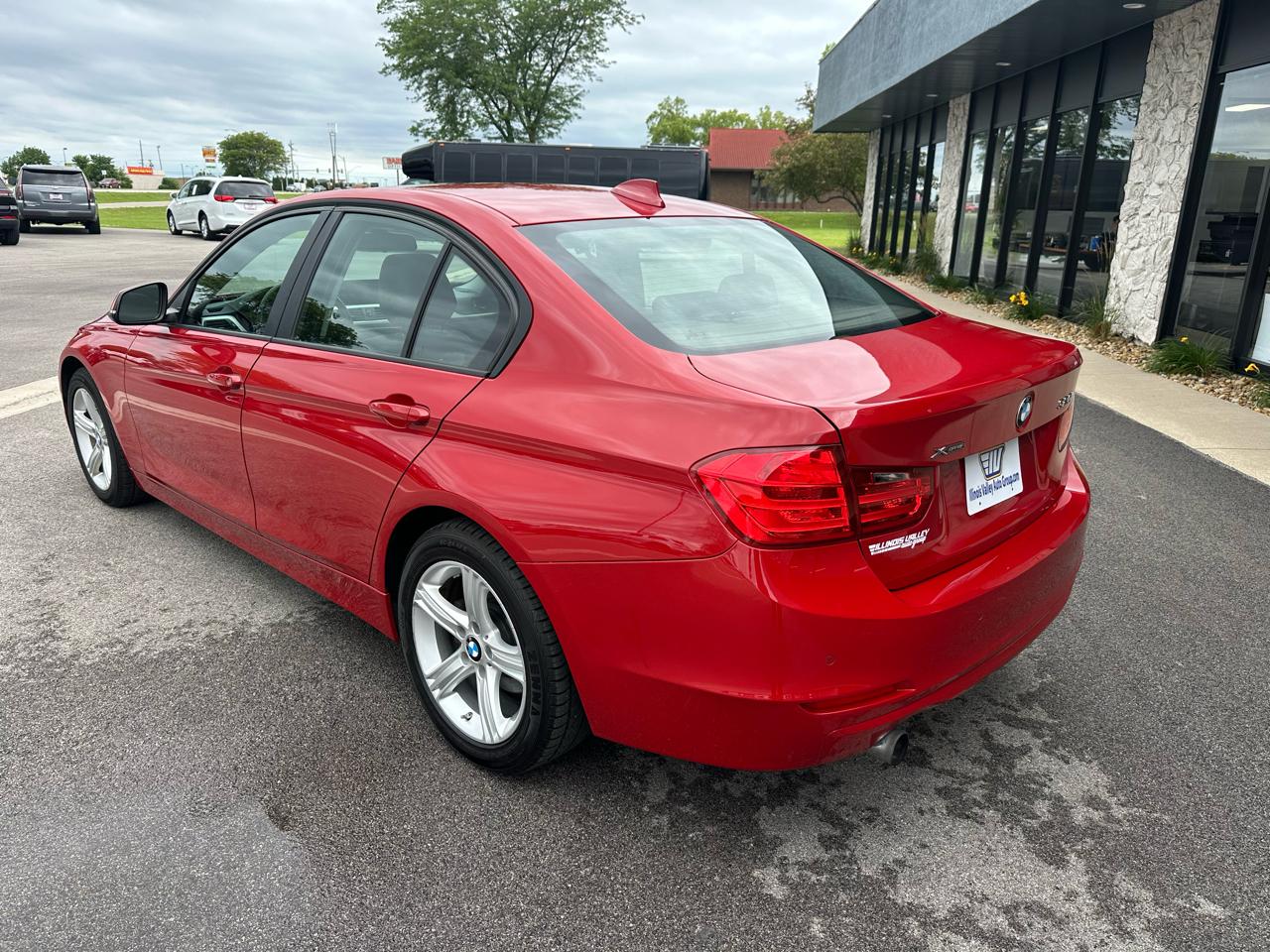 BMW 3-Series 320i xDrive 2015