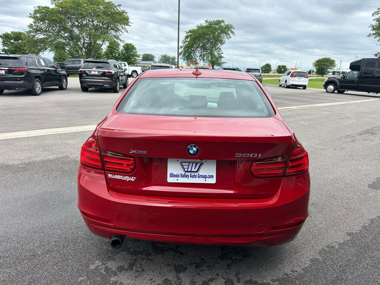 BMW 3-Series 320i xDrive 2015