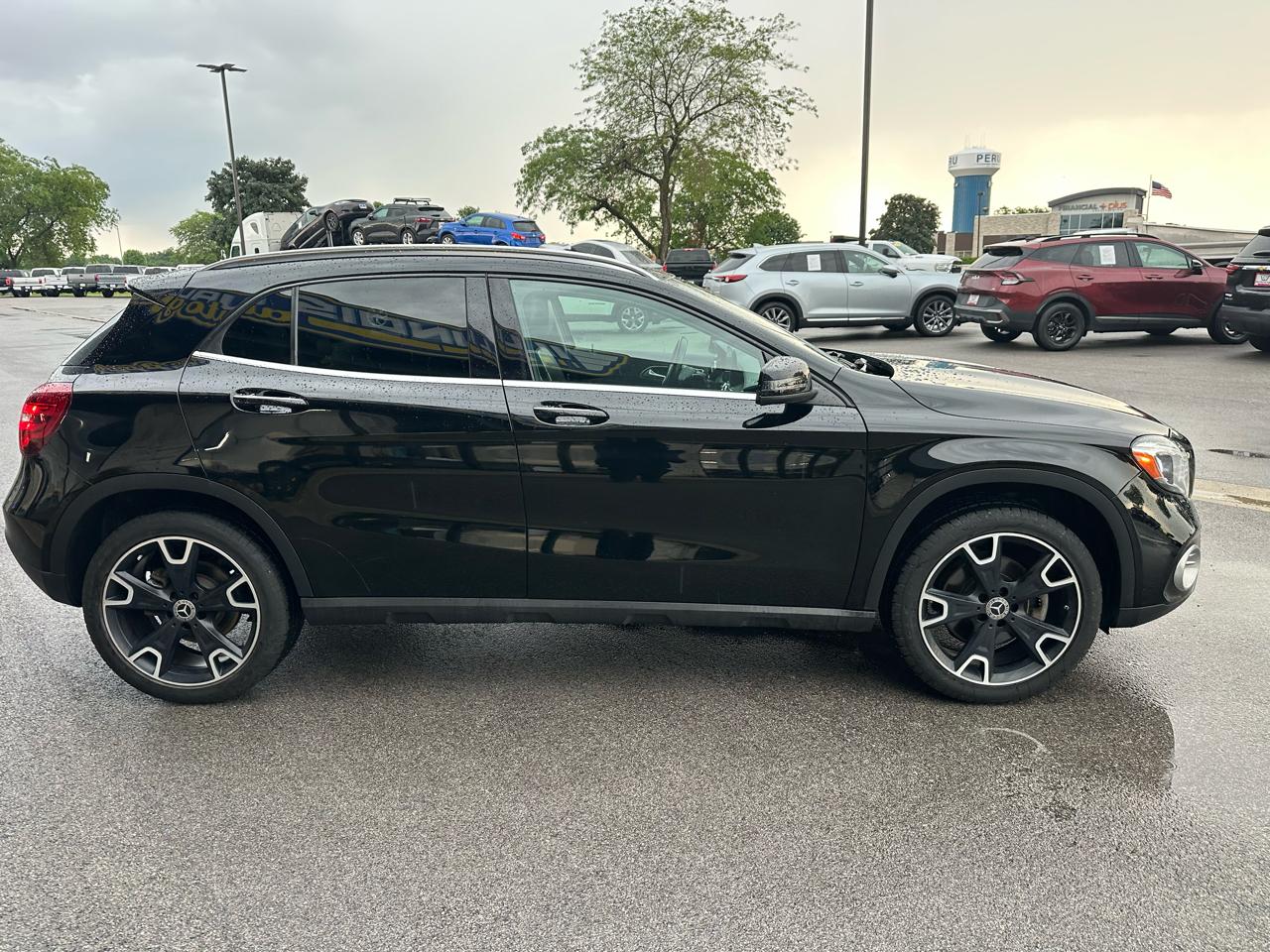 Mercedes-Benz GLA-Class GLA250 4MATIC 2020