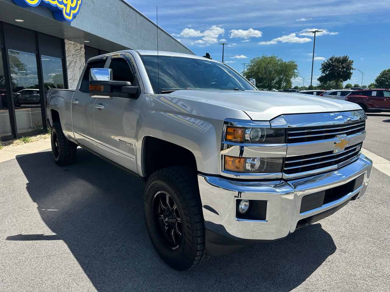 Chevrolet Silverado 2500HD LT Crew Cab 4WD 2016