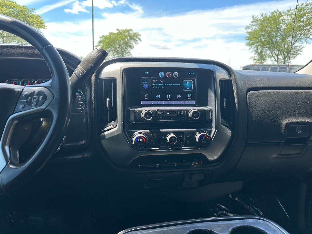 Chevrolet Silverado 2500HD LT Crew Cab 4WD 2016