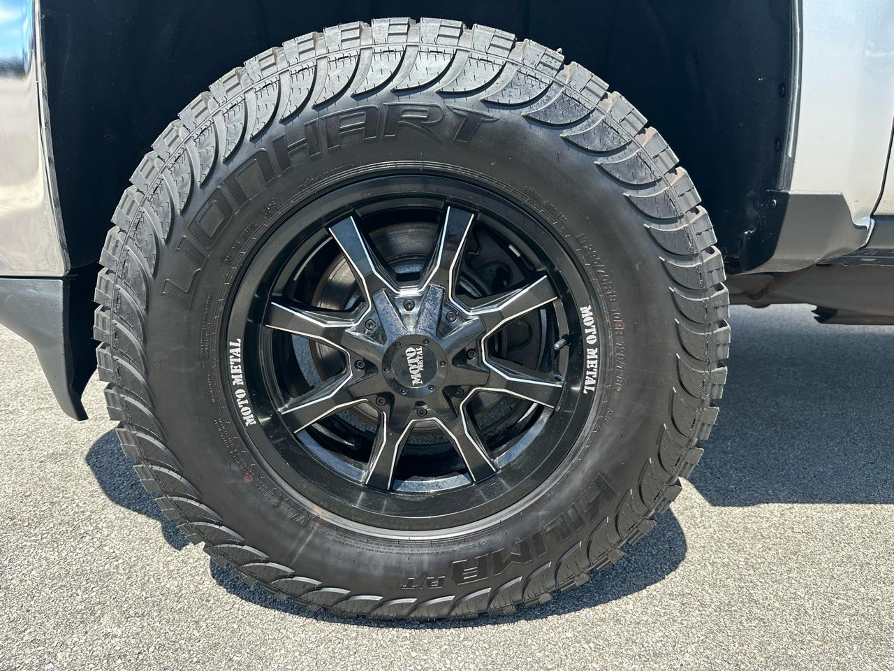 Chevrolet Silverado 2500HD LT Crew Cab 4WD 2016