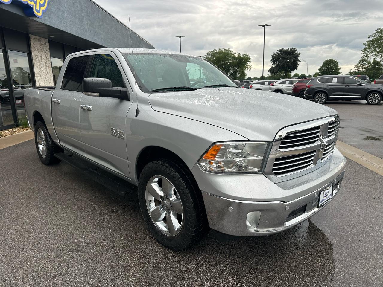 RAM 1500 Big Horn Crew Cab 4WD 2018