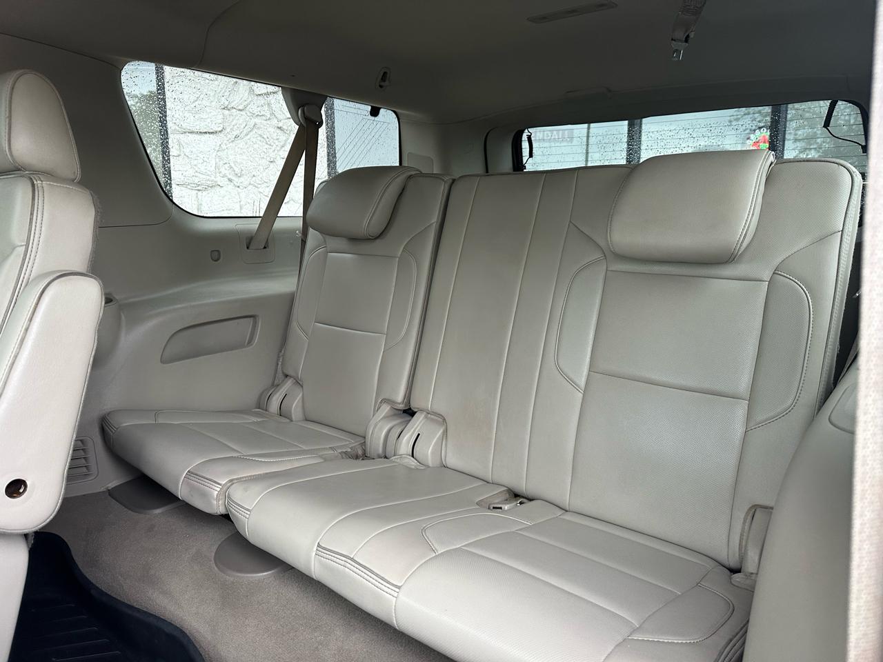 GMC Yukon XL Denali 4WD 2019