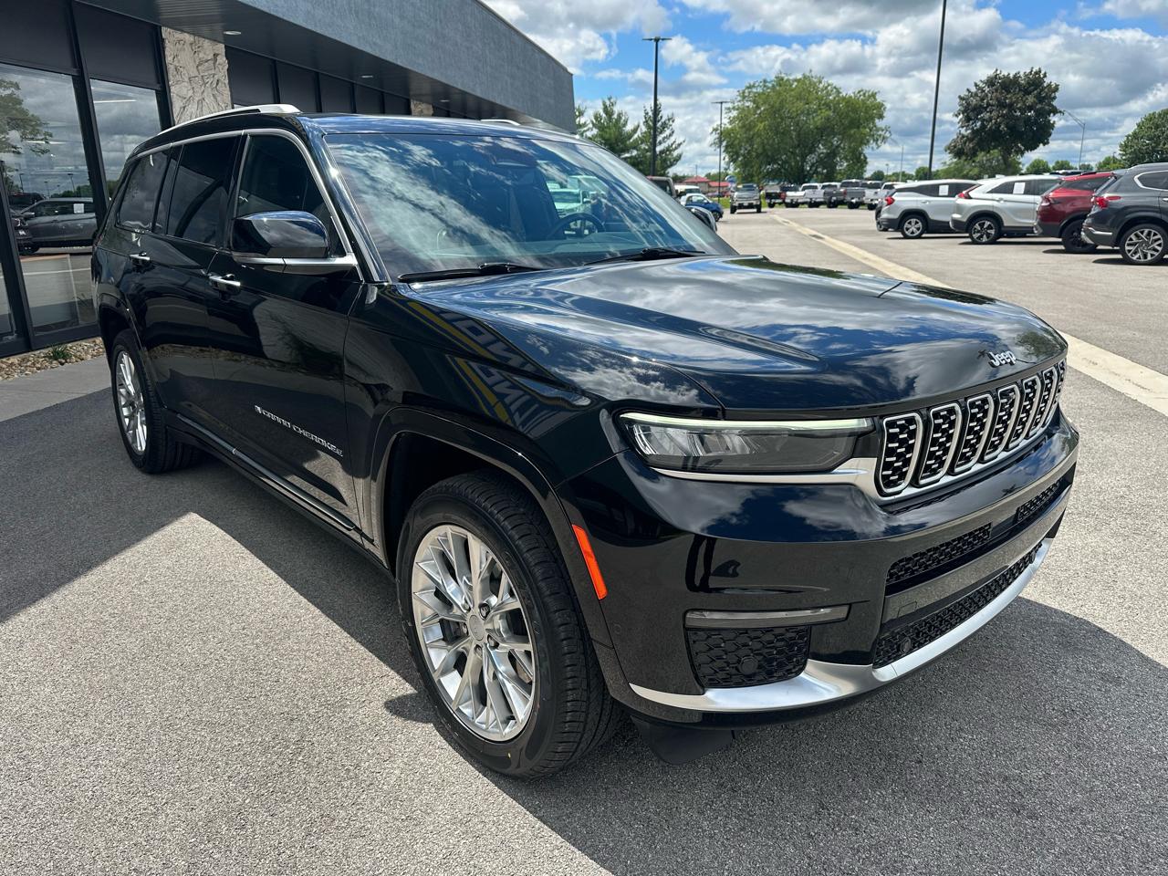 Jeep Grand Cherokee L Summit 4WD 2021