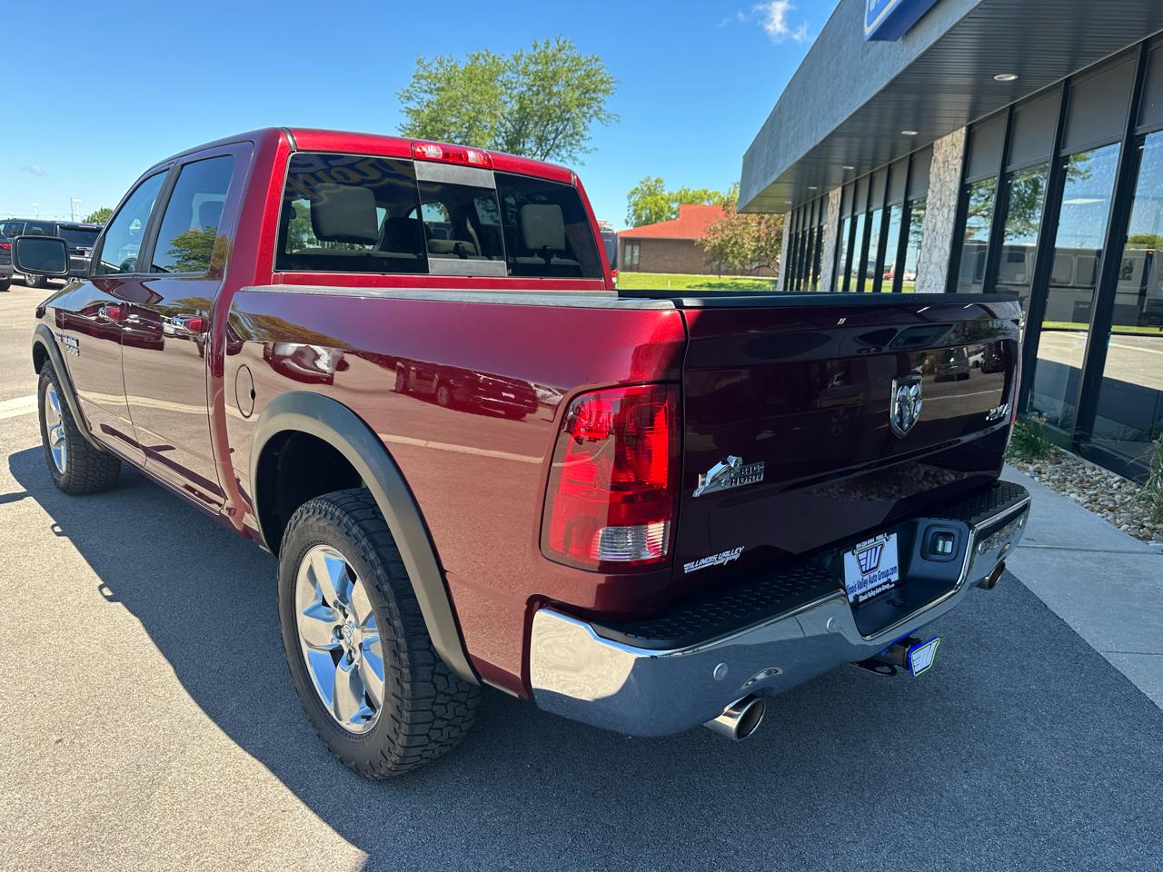 RAM 1500 Big Horn Crew Cab 4WD 2017