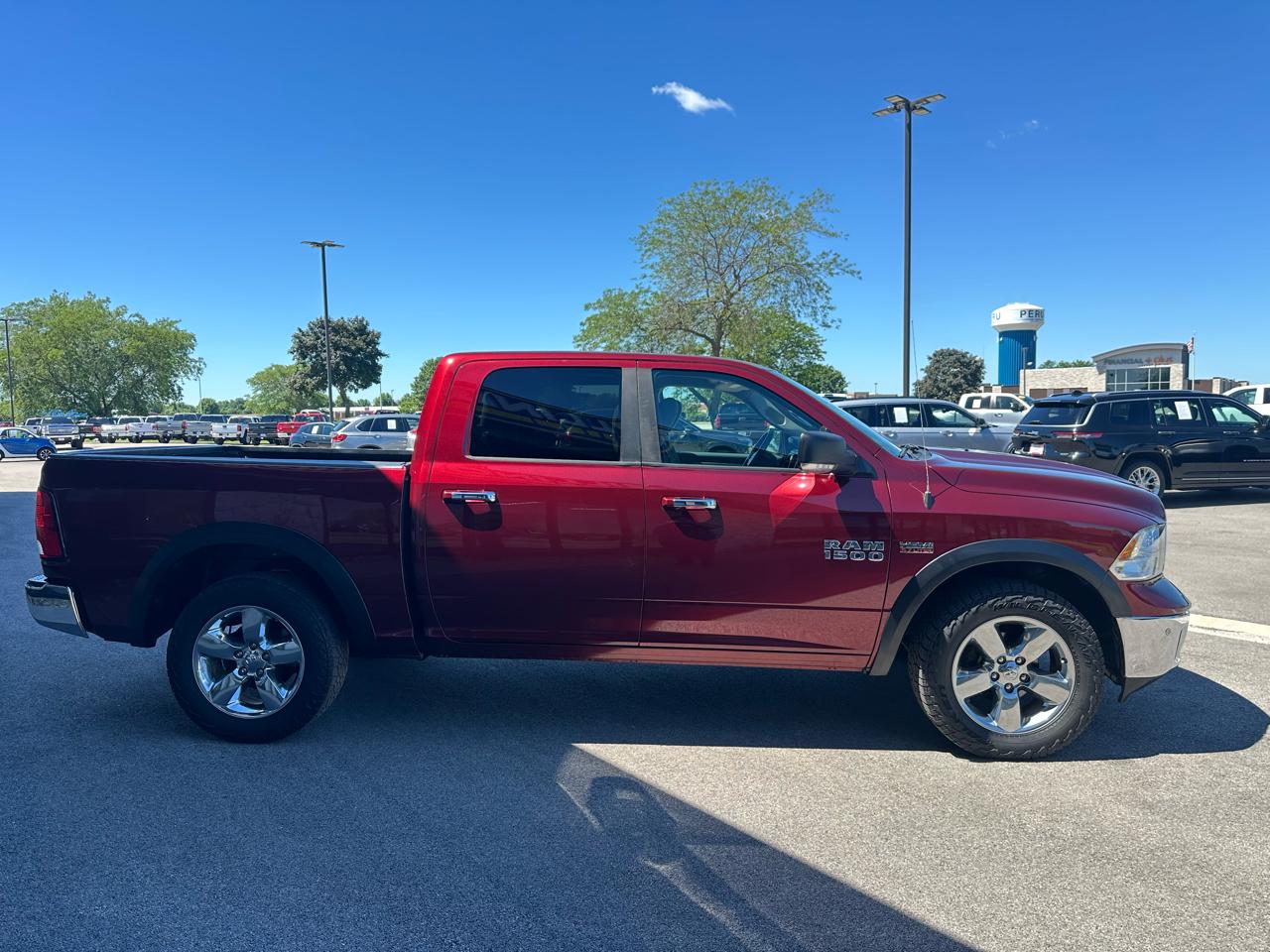 RAM 1500 Big Horn Crew Cab 4WD 2017