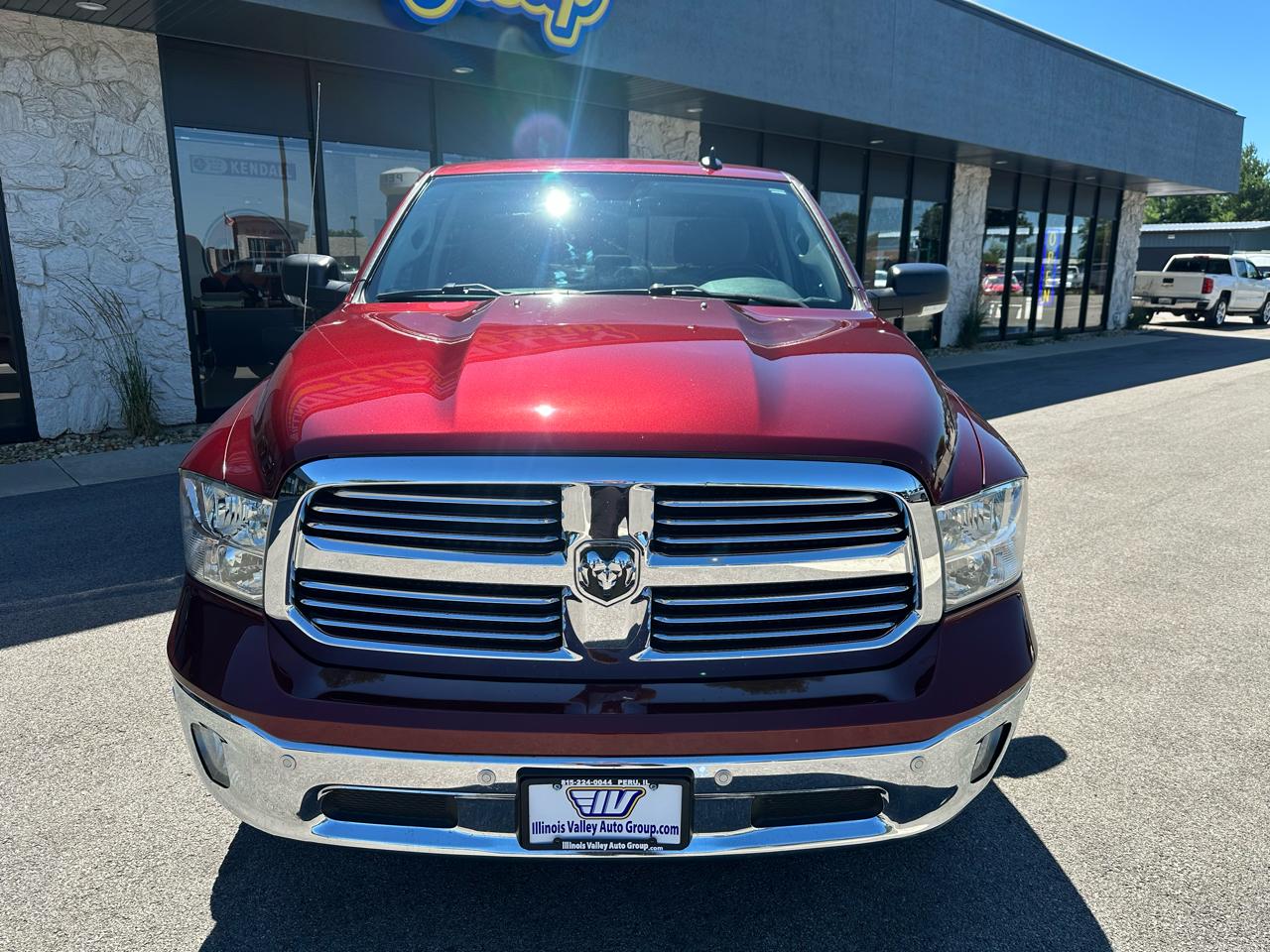 RAM 1500 Big Horn Crew Cab 4WD 2017