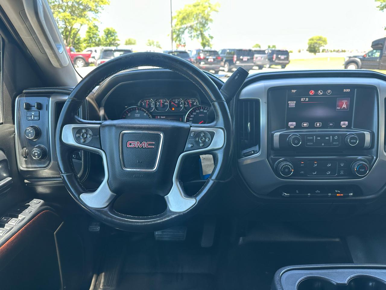 GMC Sierra 2500HD SLE Crew Cab 4WD 2015