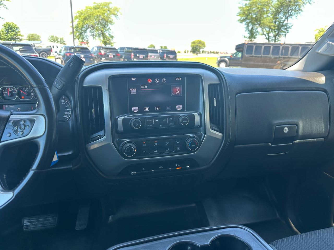 GMC Sierra 2500HD SLE Crew Cab 4WD 2015