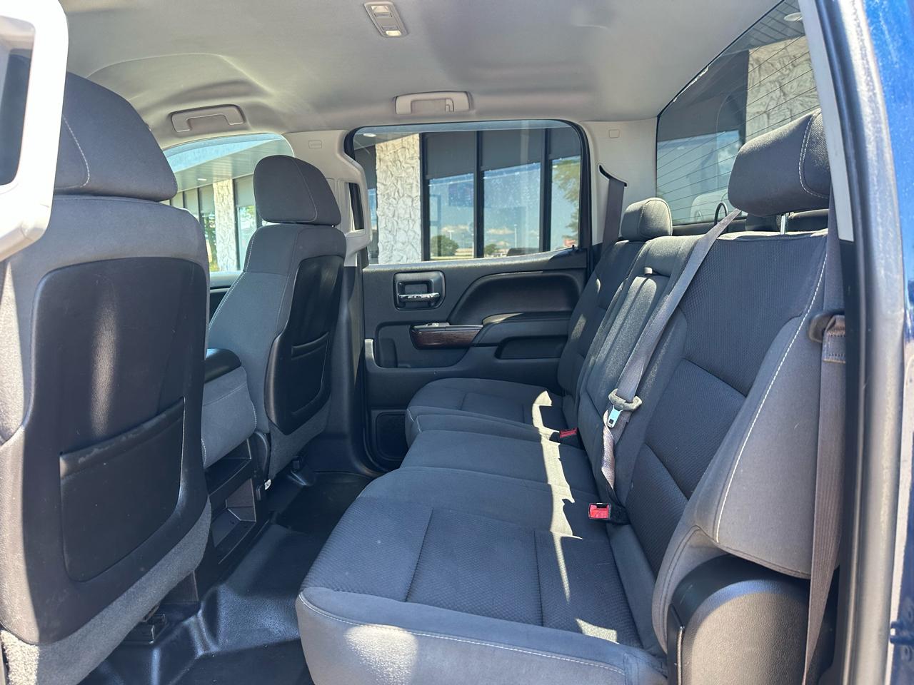 GMC Sierra 2500HD SLE Crew Cab 4WD 2015