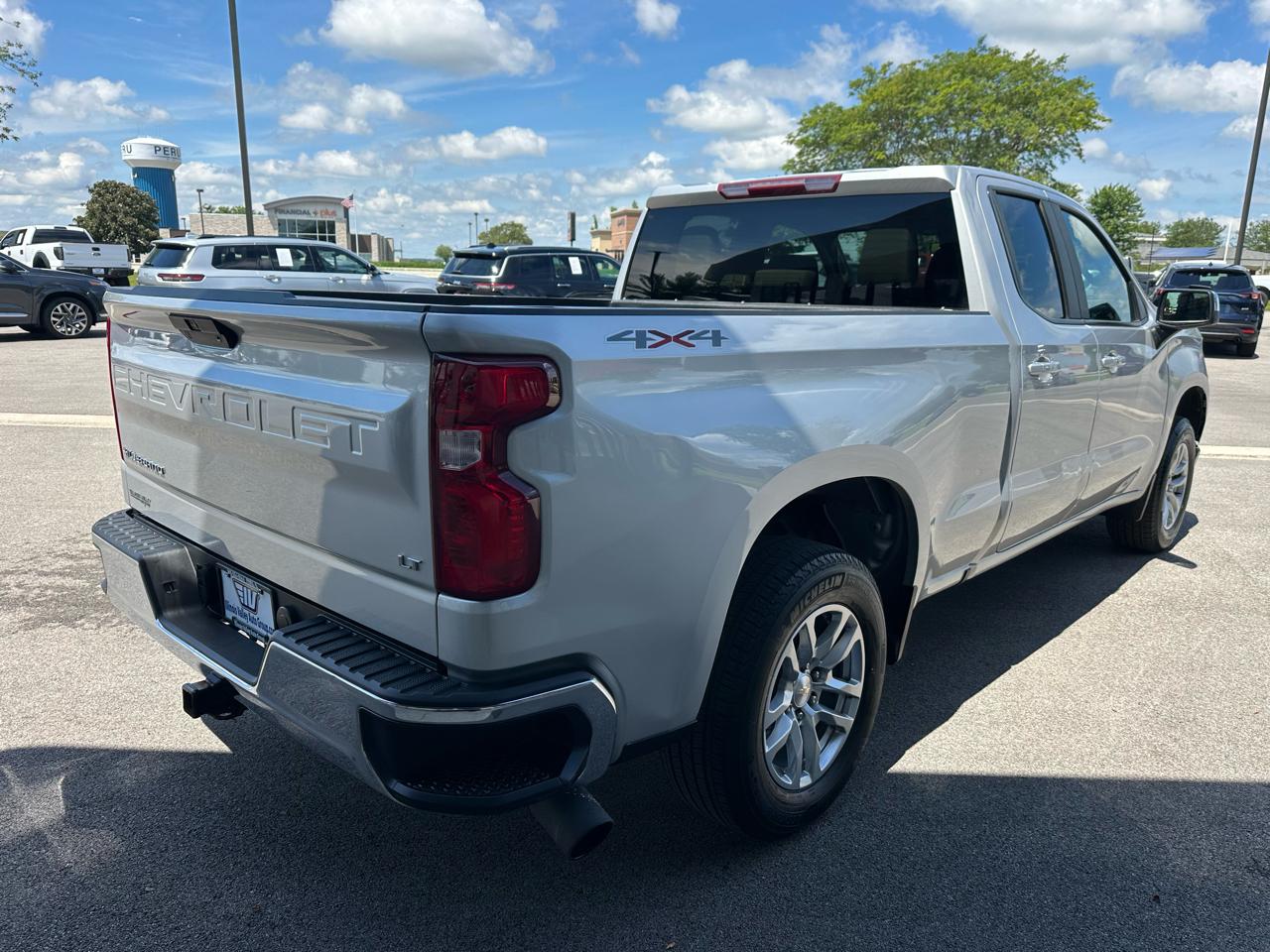 Chevrolet Silverado 1500 LT Double Cab 4WD 2019