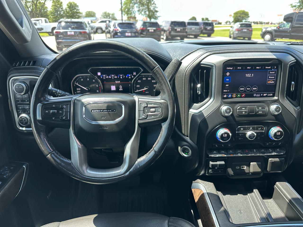 GMC Sierra 1500 Denali Crew Cab 4WD 2021