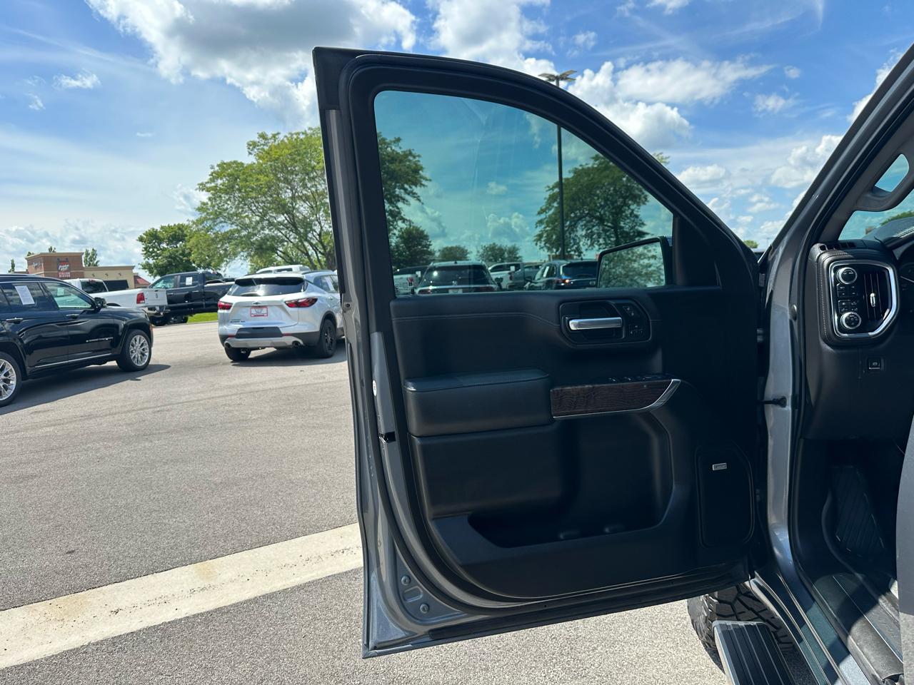 GMC Sierra 1500 Denali Crew Cab 4WD 2021