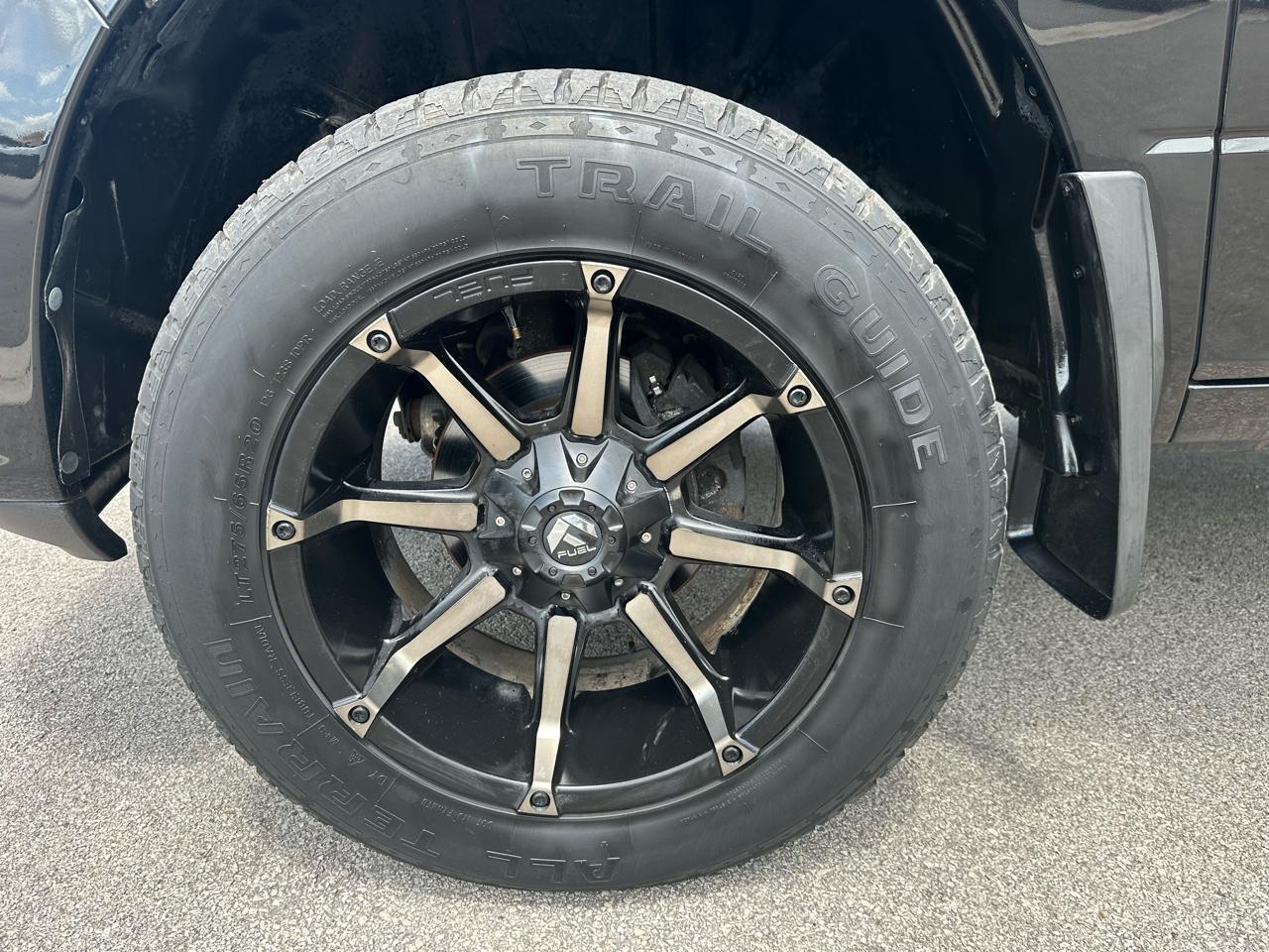 RAM 1500 Express 4x4 Crew Cab 5'7" Box 2018