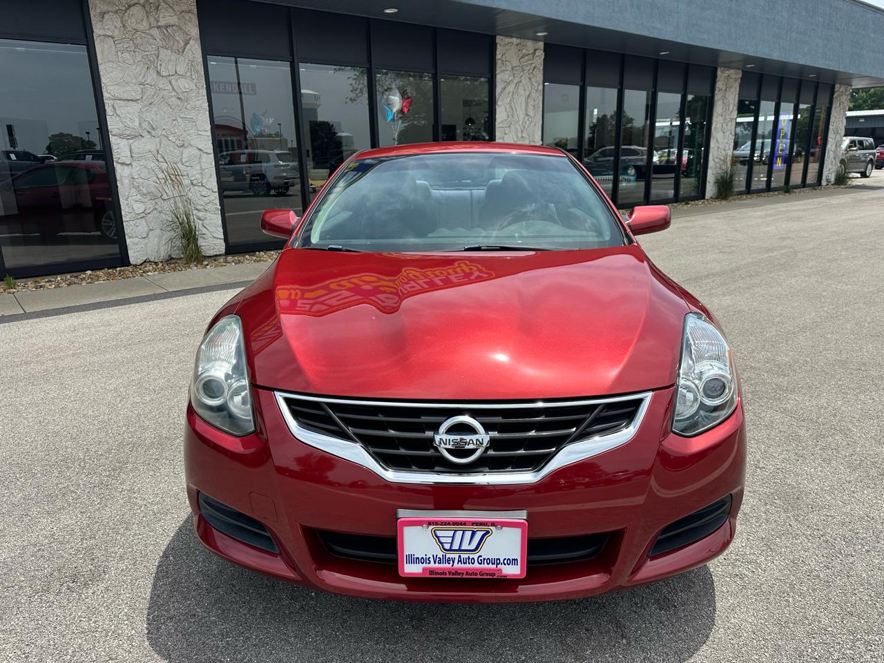 Nissan Altima 2.5 S Coupe 2013