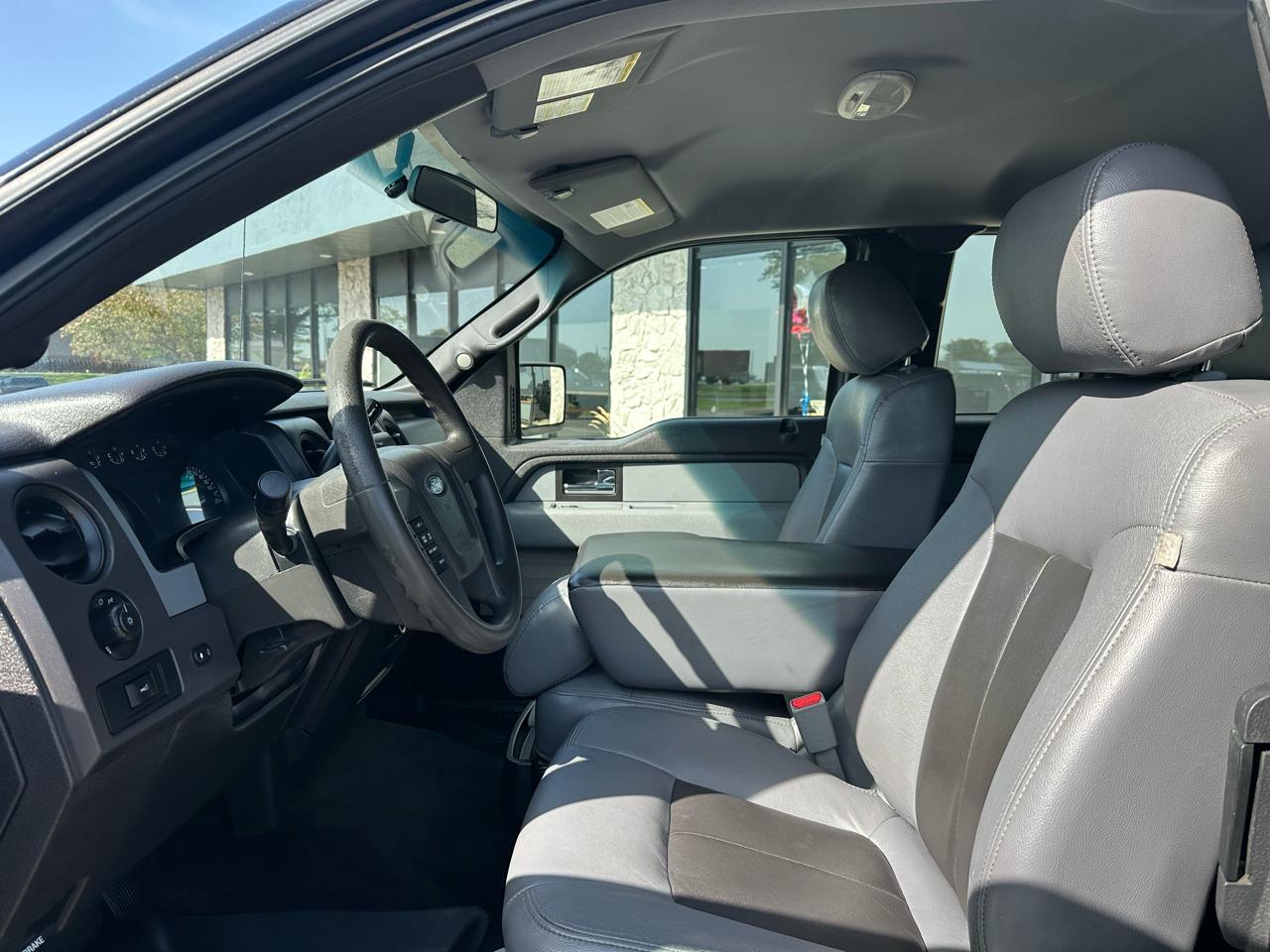 Ford F-150 STX SuperCab 4WD 2012