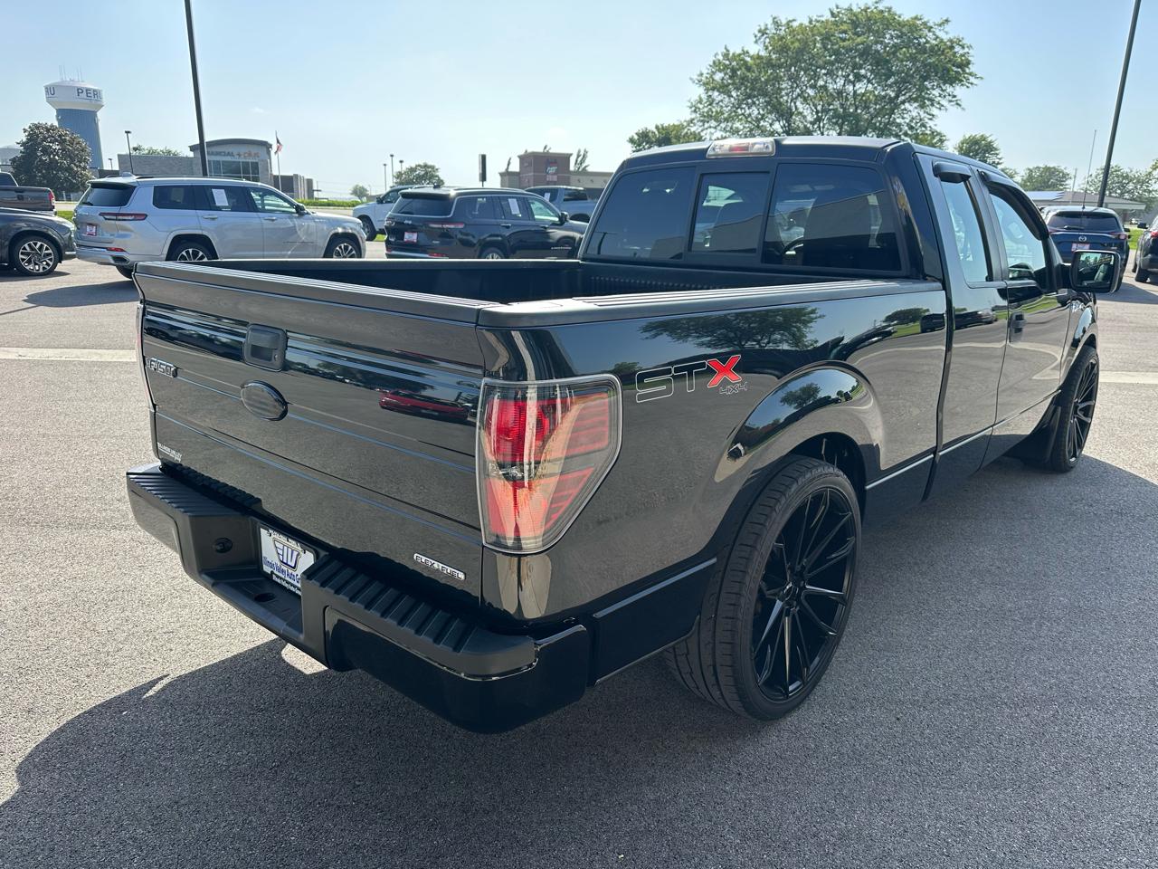 Ford F-150 STX SuperCab 4WD 2012