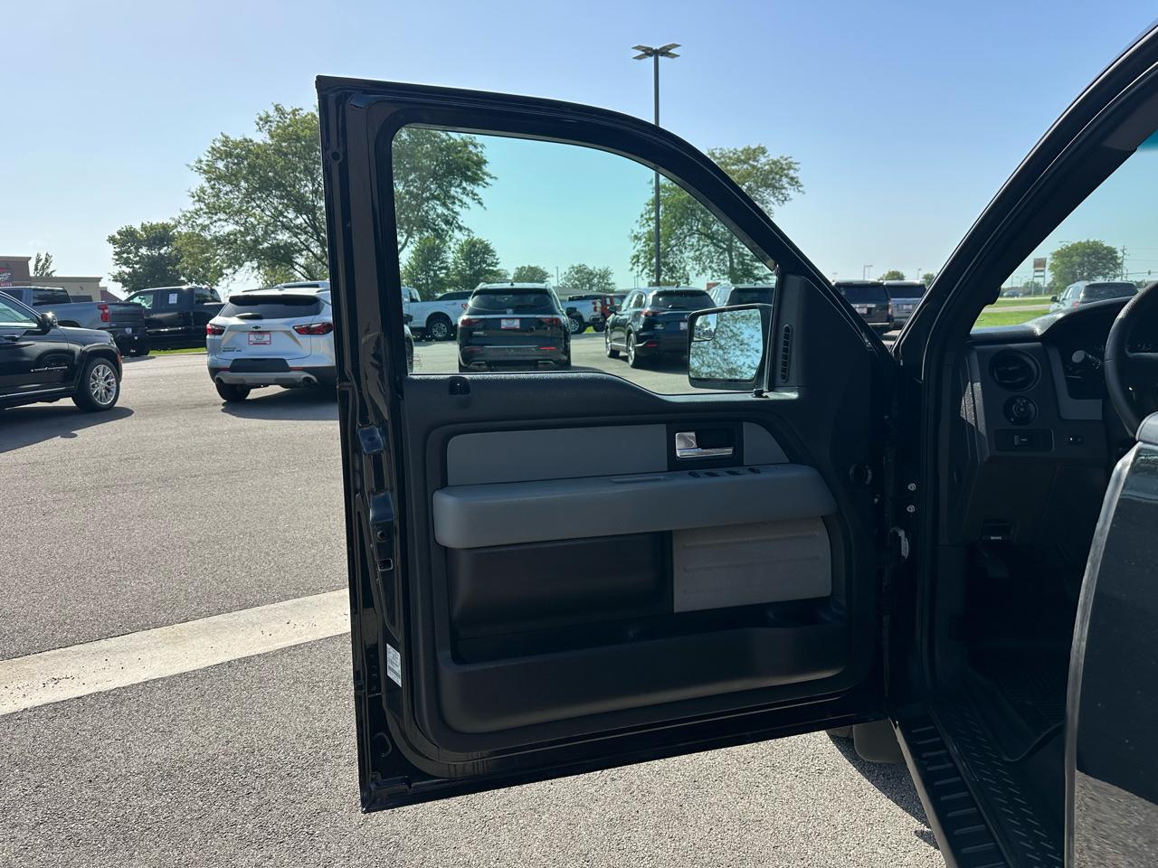 Ford F-150 STX SuperCab 4WD 2012