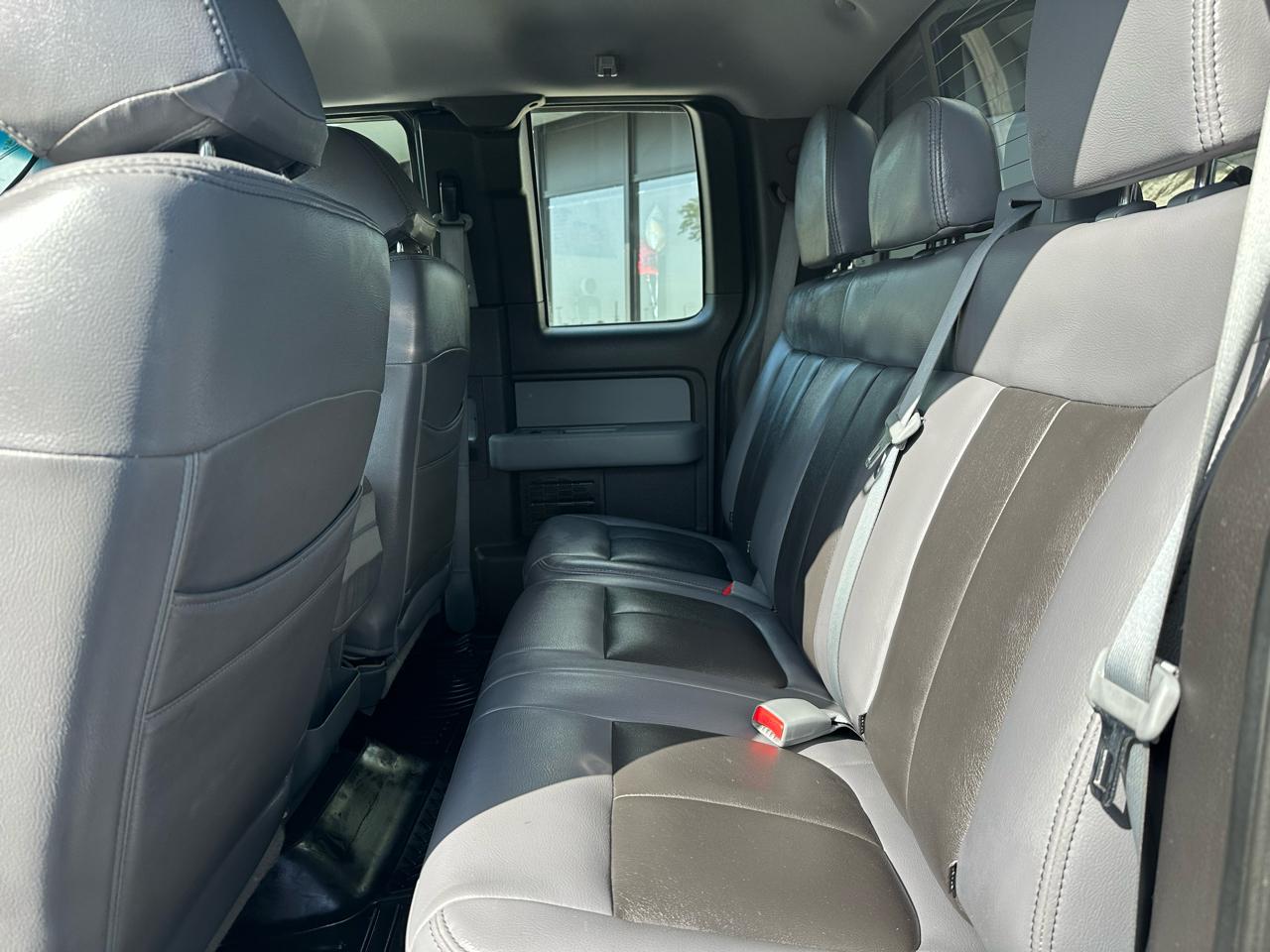 Ford F-150 STX SuperCab 4WD 2012