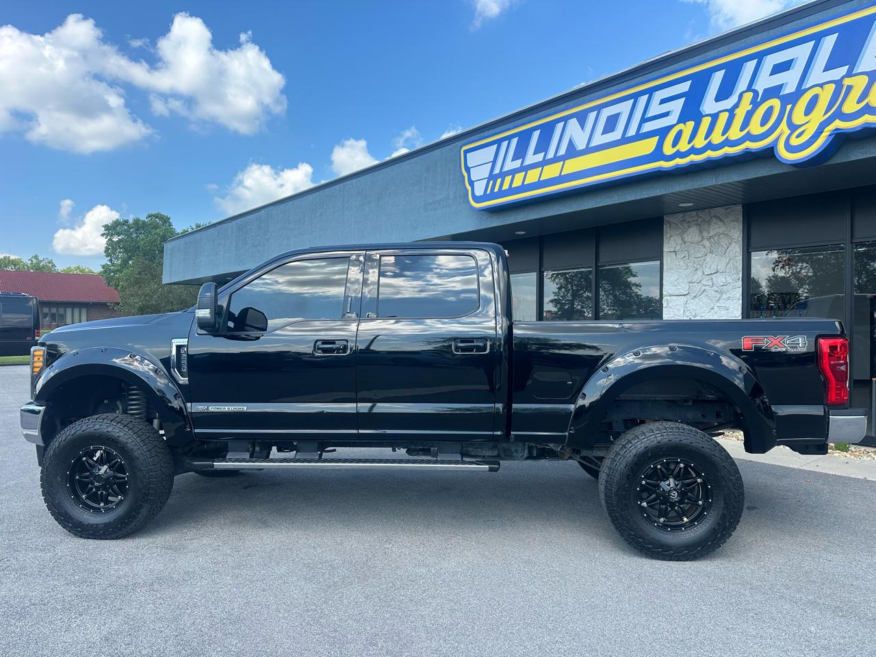 Ford F-250 SD Lariat Crew Cab 4WD 2017