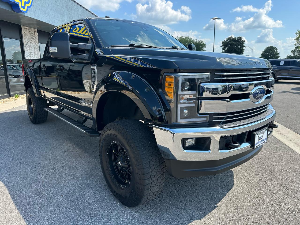 Ford F-250 SD Lariat Crew Cab 4WD 2017